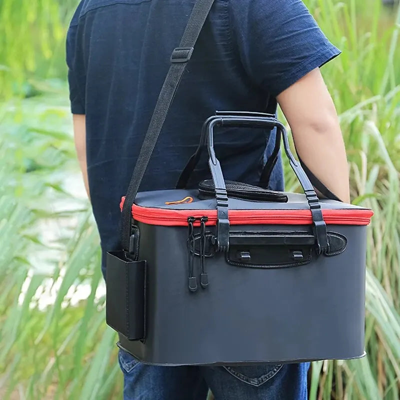 Caixa dobrável para peixes, prática e compacta, ideal para transportar e armazenar suas capturas de forma segura e conveniente.