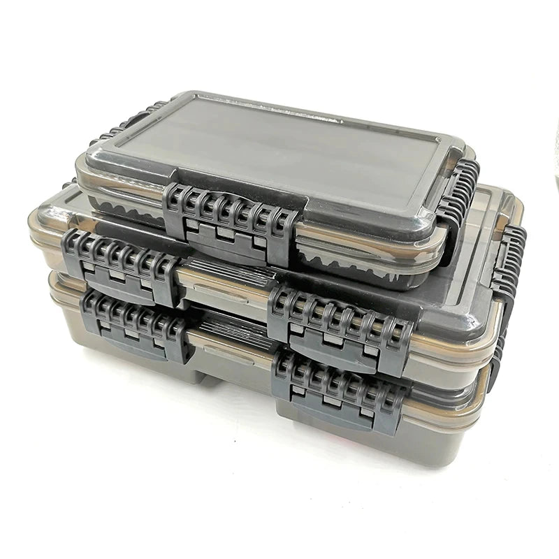 Caixa de pesca à prova d'água, perfeita para proteger seus equipamentos em qualquer condição. Mantenha suas iscas e anzóis organizados e sempre prontos para a ação!