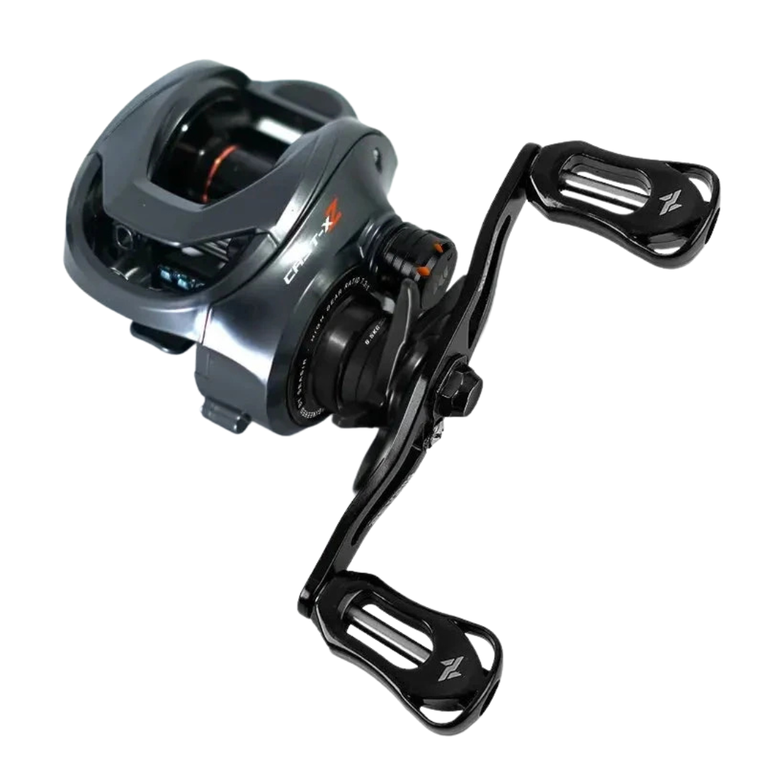 A Carretilha SEASIR Cast X2 Pro 7.3 oferece arremessos rápidos e precisos com sua relação de 7.3:1. Leve e durável, é perfeita para pescadores que buscam desempenho em qualquer situação!