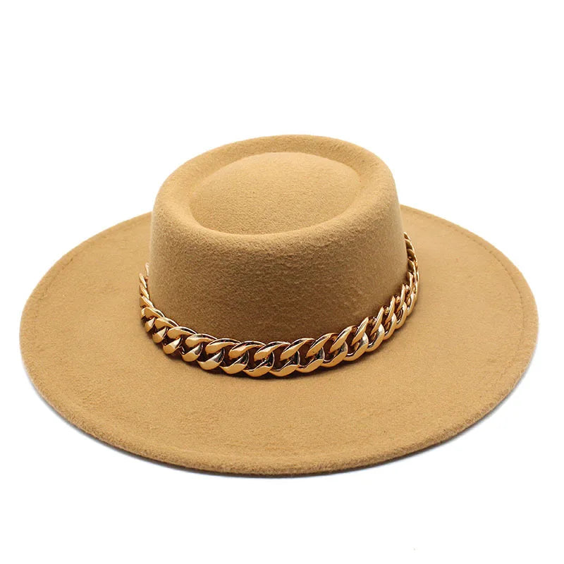 Chapéu Fedora de Feltro Britânico: clássico e elegante, ideal para outono e inverno. Confortável e versátil, ele adiciona sofisticação a qualquer look.