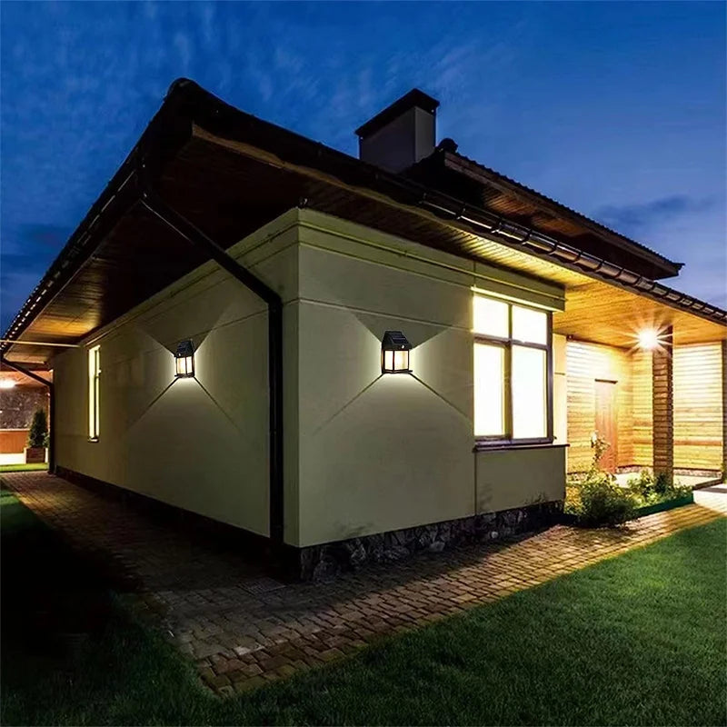 Ilumine seu exterior com as Luzes Solares de Parede Impermeáveis! Com sensor de movimento, garantem segurança e praticidade em qualquer ambiente.