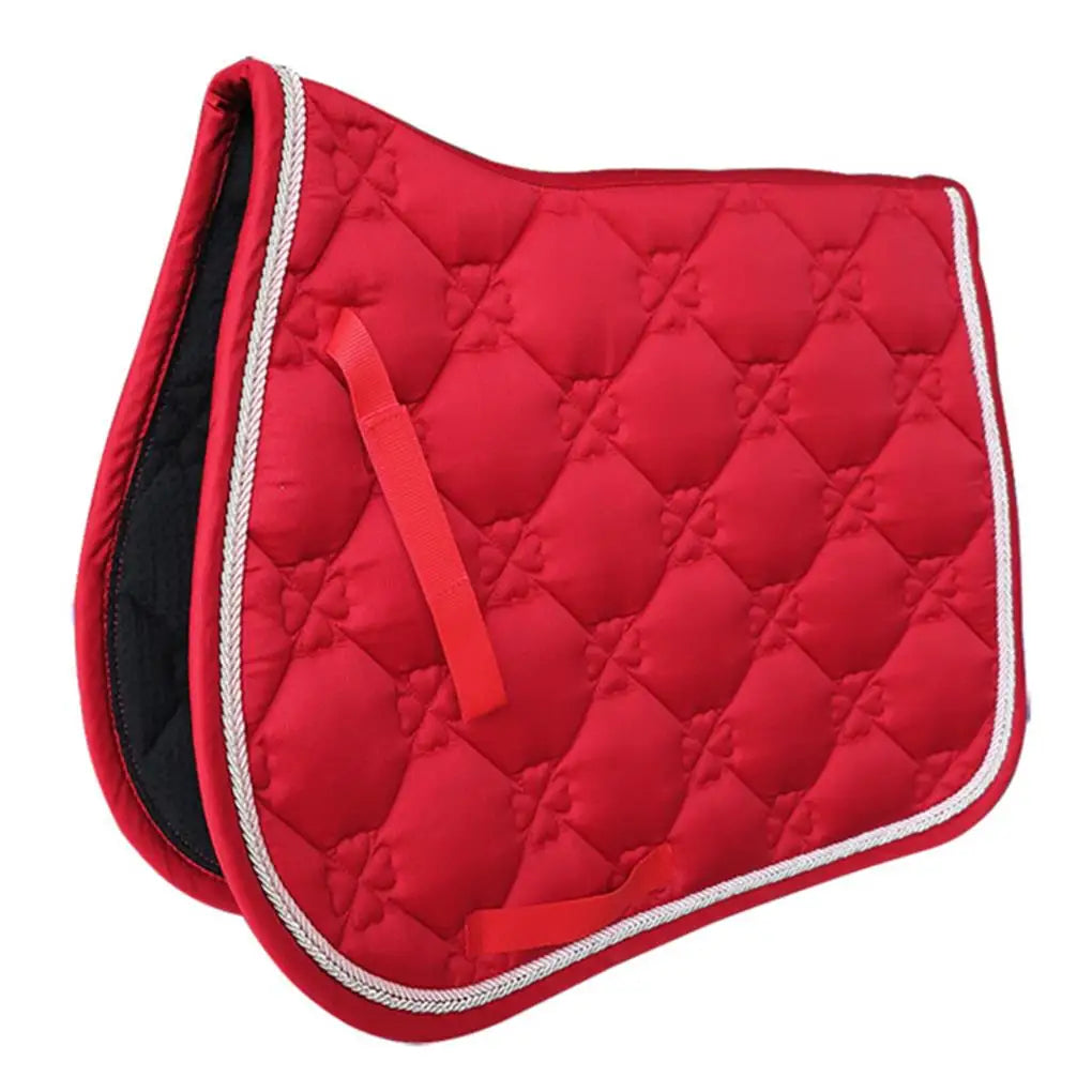A Manta de Sela Versátil para Equitação oferece conforto e suporte em cada montaria. Ideal para qualquer passeio, garante uma experiência agradável para cavalo e cavaleiro!